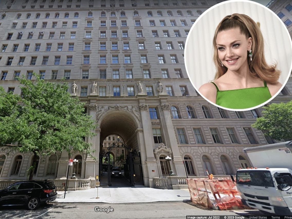 Amanda Seyfried and the Apthorp Building on the Upper West Side.