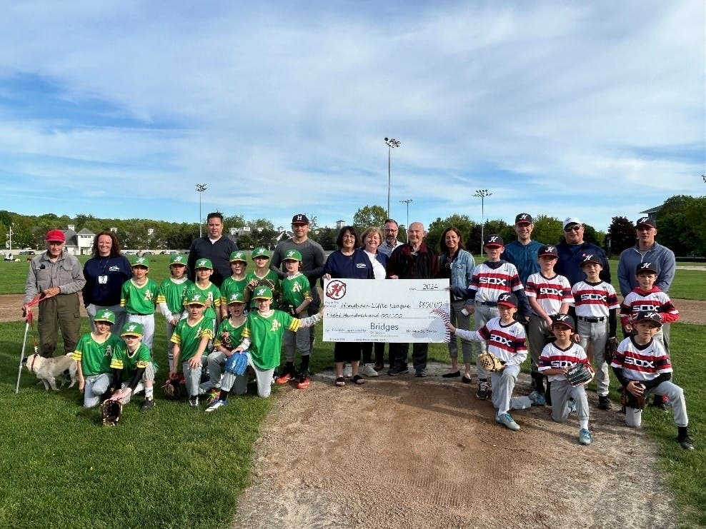 Bridges® by Epoch at Hingham Sponsors Hingham Little League Team