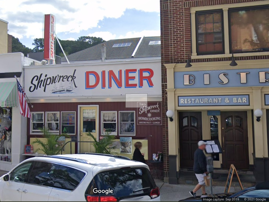 Thankful For Northport's Shipwreck Diner: 30 Days Of Gratitude