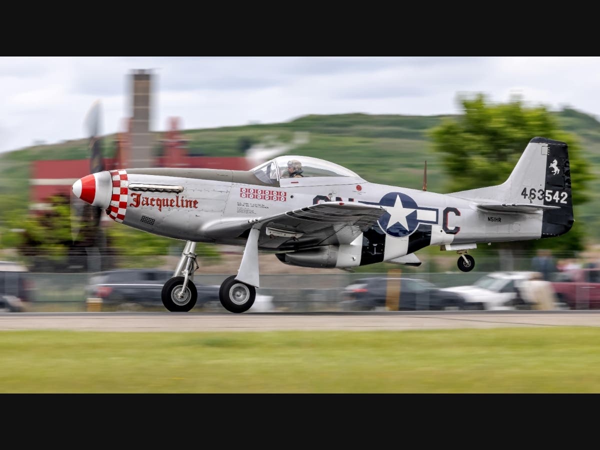 American Airpower Museum’s North American P-51D Mustang.