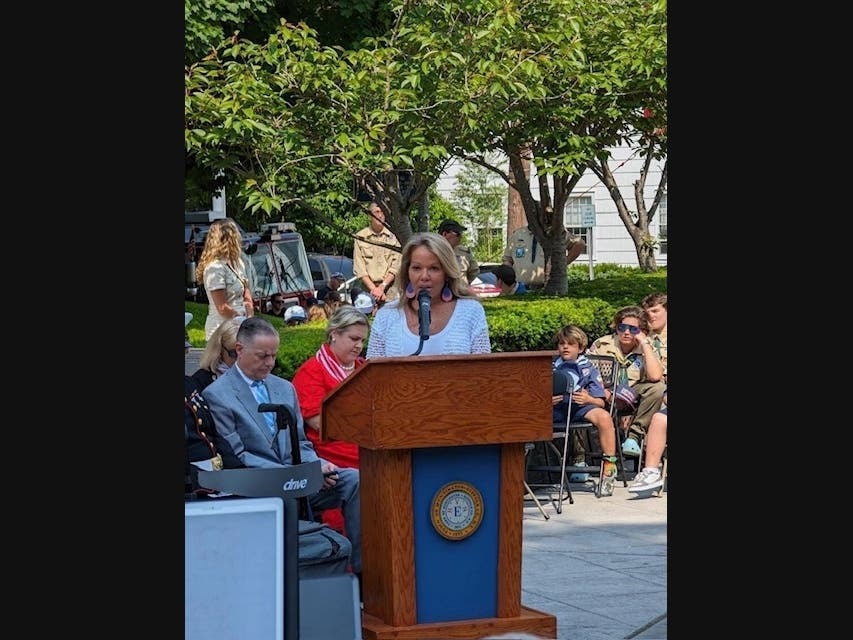 Huntington Councilwoman Theresa Mari, a breast cancer survivor, is set to host the Pink in the Park Breast Cancer Prevention and Education Fair on Sept. 29 at Heckscher Park in Huntington.