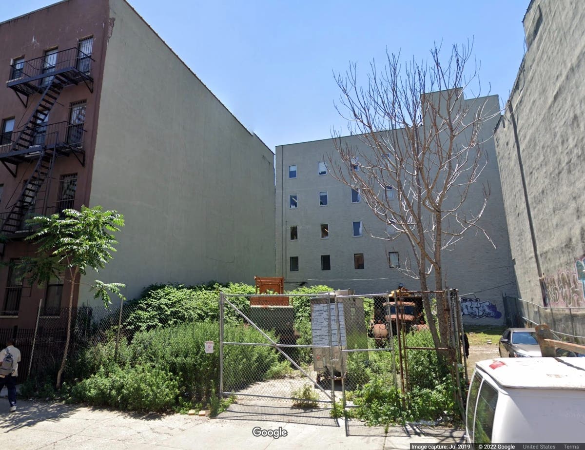 The city's Health Department filed​ court papers on Tuesday demanding access to the site at 104-106 East 123rd St., where there are visible rat burrows, according to the filing.