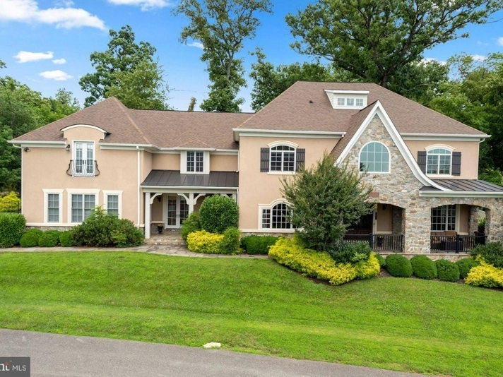 Wow House: Live Like Royalty In This 5-Bedroom Rockville Mansion