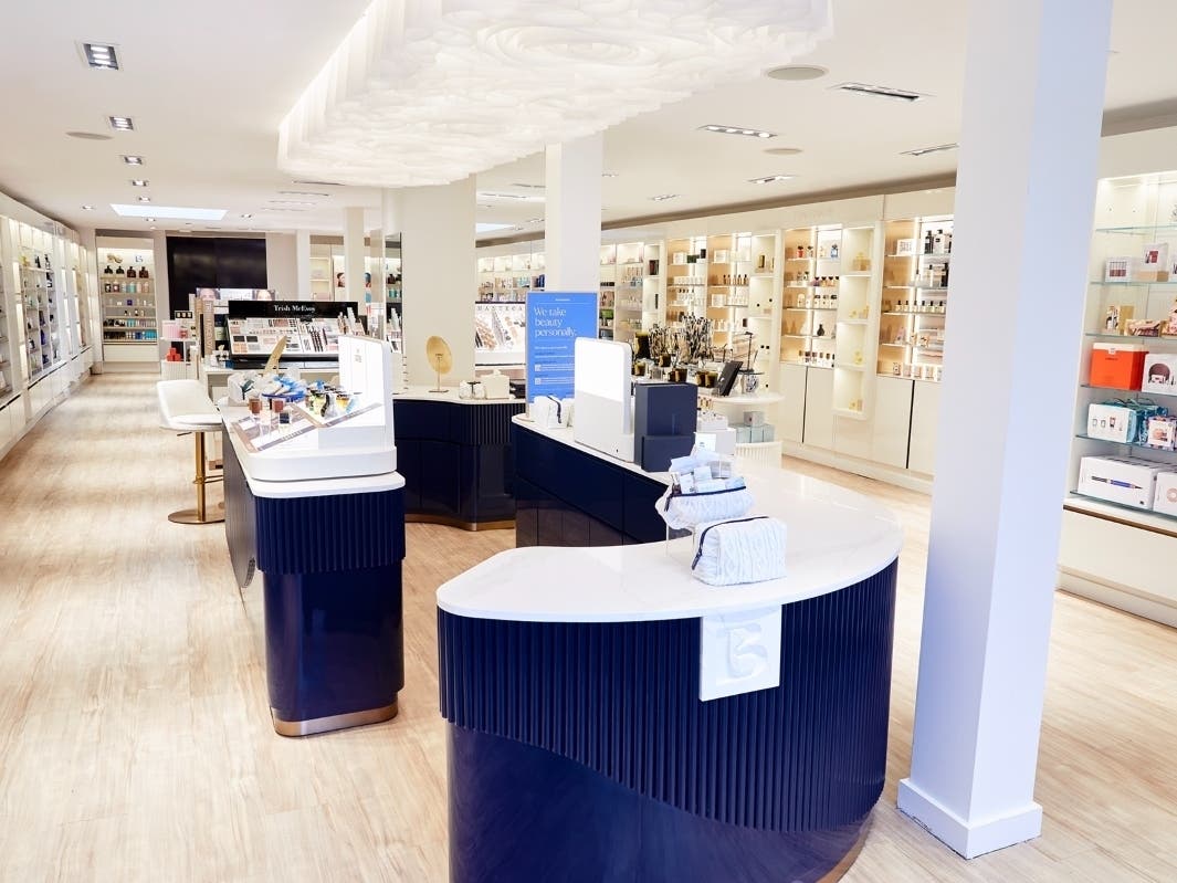 Luxury cosmetics and skin care retailer bluemercury opened it new location in the Chesterbrook Shopping Center at 6230 Old Dominion Drive in McLean.