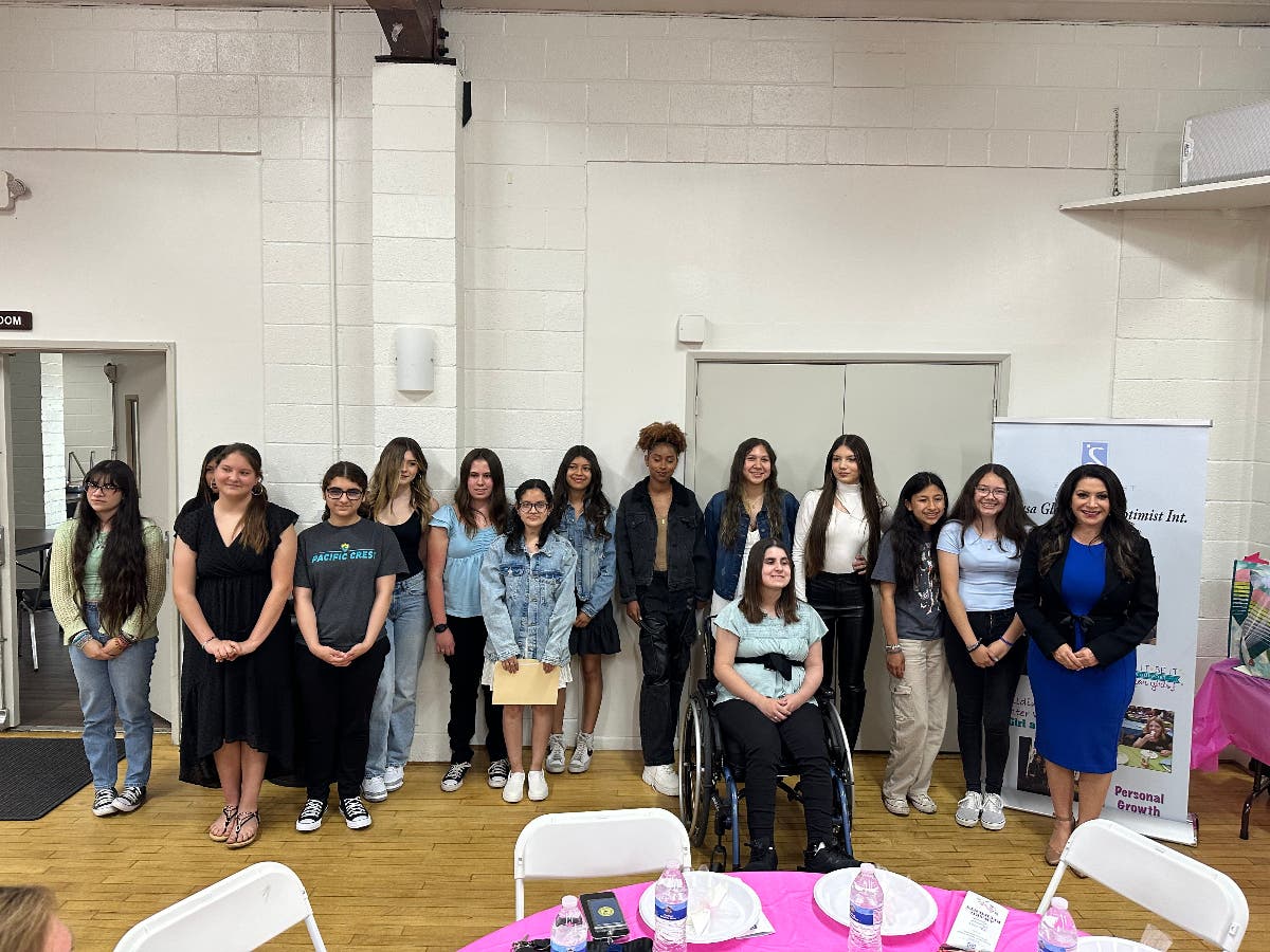 Senator Susan Rubio SD22 (r) congratulates Personal Growth honorees at Soroptimist Intl. Azusa Glendora's Personal Growth Awards Luncheon. Each middle school girl, selected by  school counselors, told her personal story to over 90 guests in attendance. 