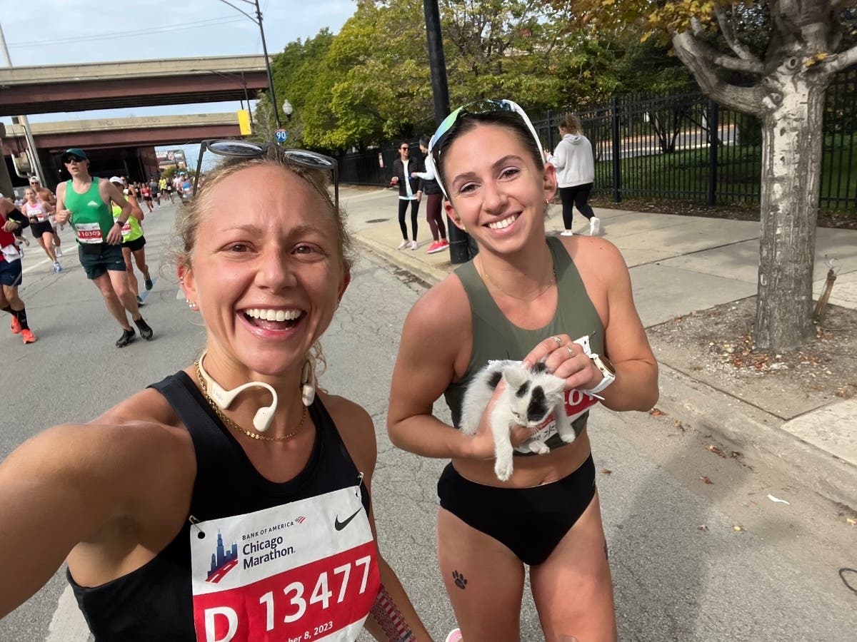 Gia Nigro, left, and Sarah Bohan, found a stray kitten a new home after discovering the cat along the course of the Chicago Marathon.