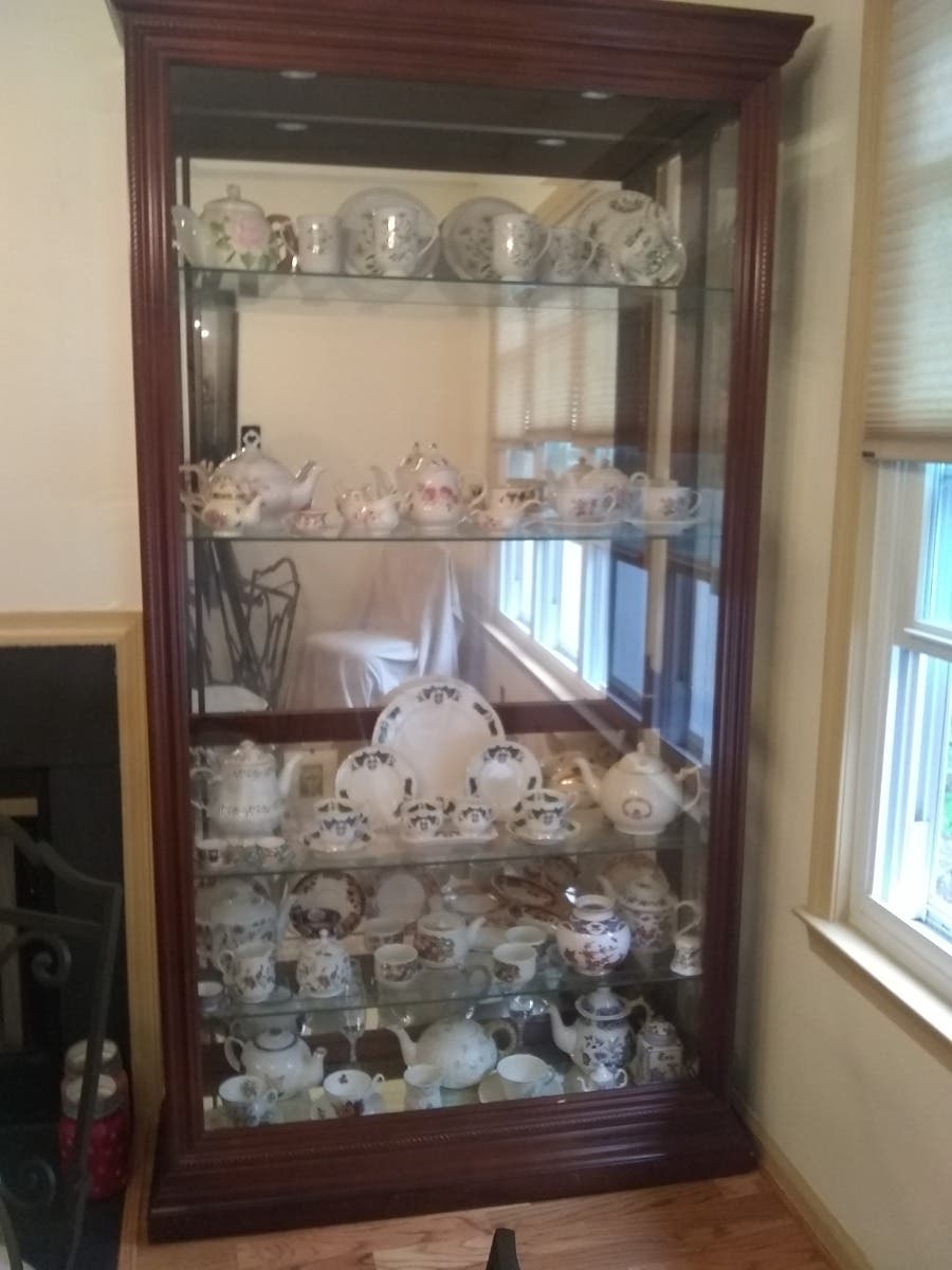 Free China Cabinet