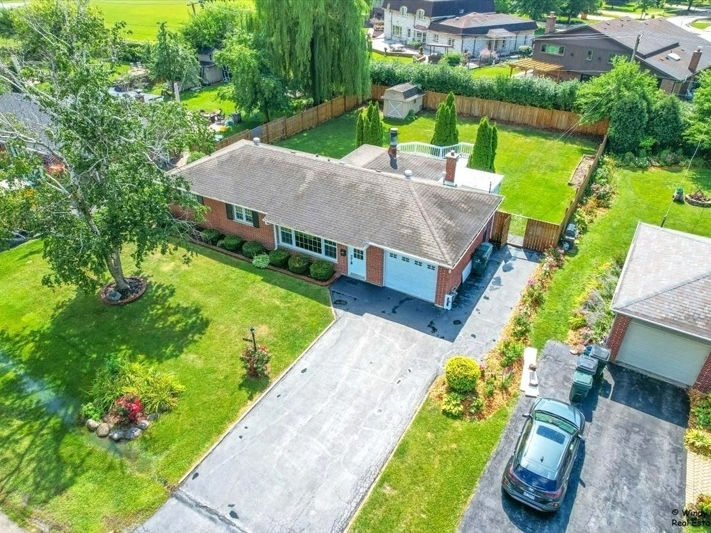 Wow House: Gorgeous Brick Ranch In Glenview