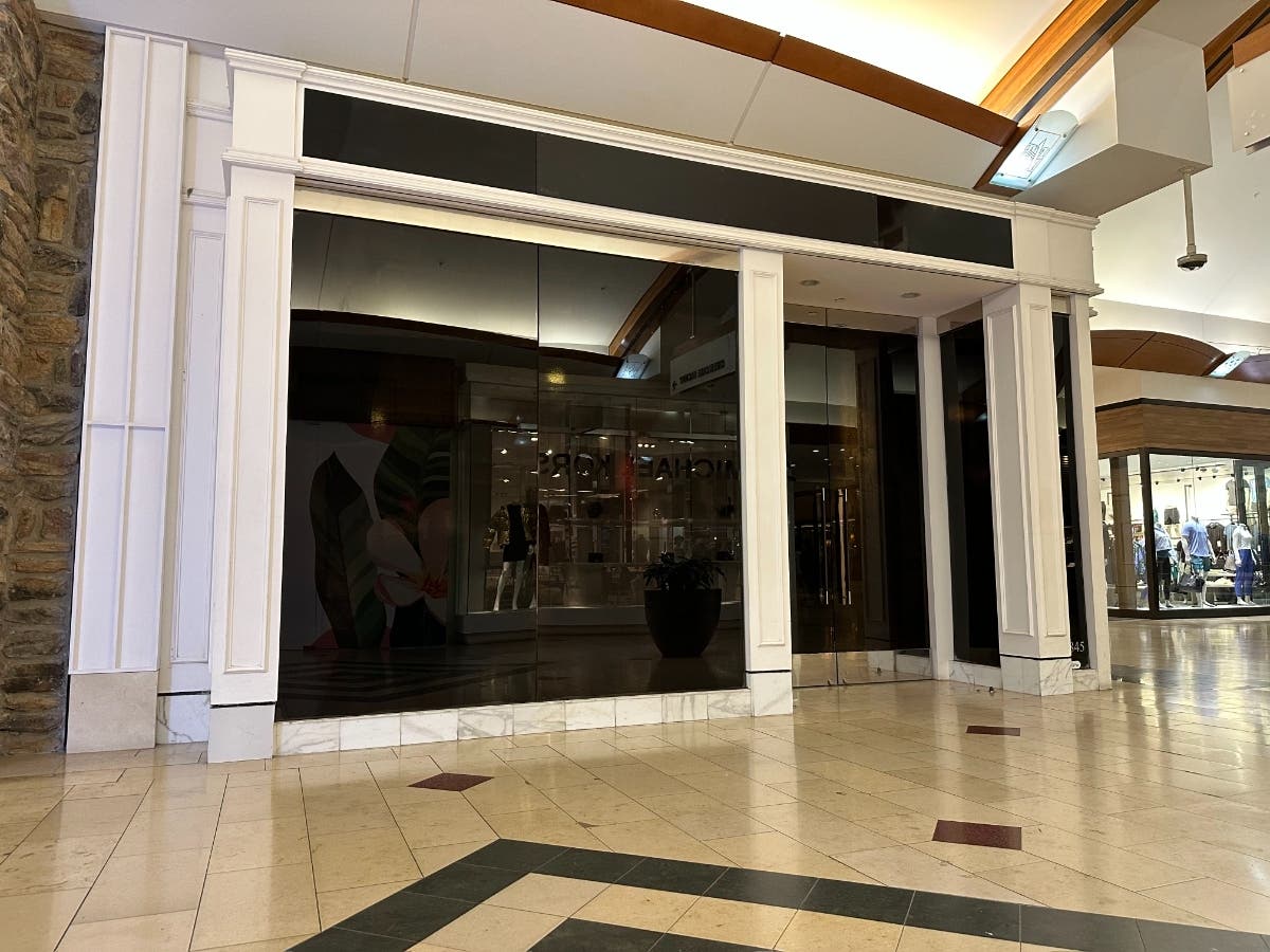 bareMinerals closed its cosmetics store at the Westfield Annapolis mall. The retailer's former storefront is pictured above on Jan. 12.