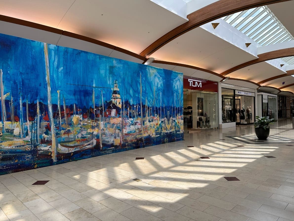 The Papaya clothing store in the Westfield Annapolis mall was covered with a mural when Patch visited on April 17. Papaya no longer lists the location on its website. The storefront is pictured above.