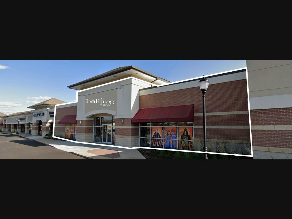 Lee & Associates of Illinois Represents Bullfrog for Retail Lease