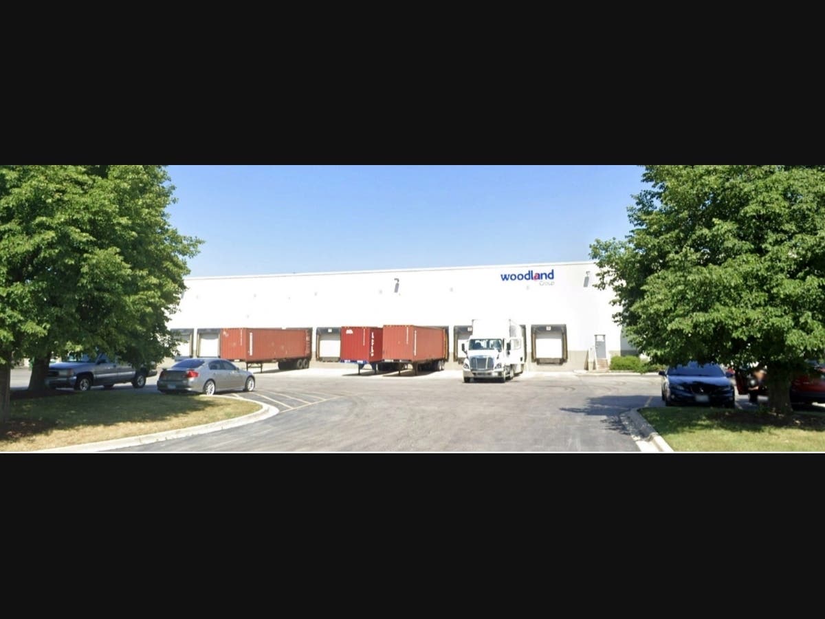 Lee & Associates of IL Negotiates Two DuPage County Industrial Leases