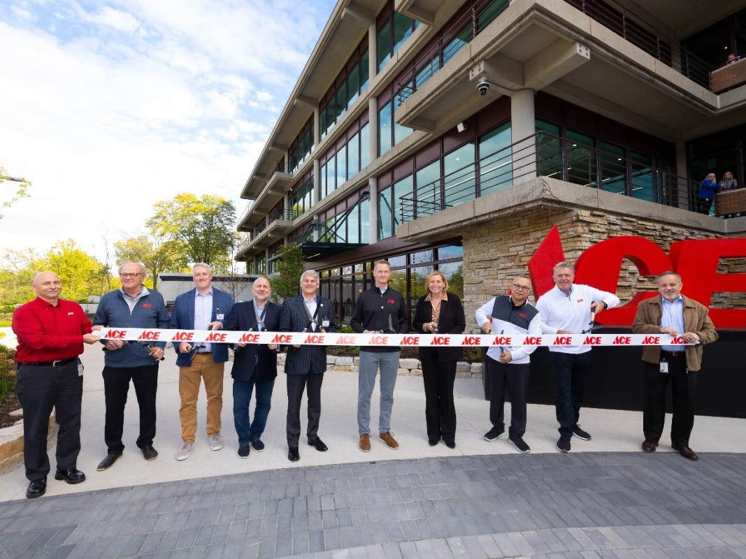 Skender Completes Ace Hardware’s New Headquarters in Oak Brook, IL