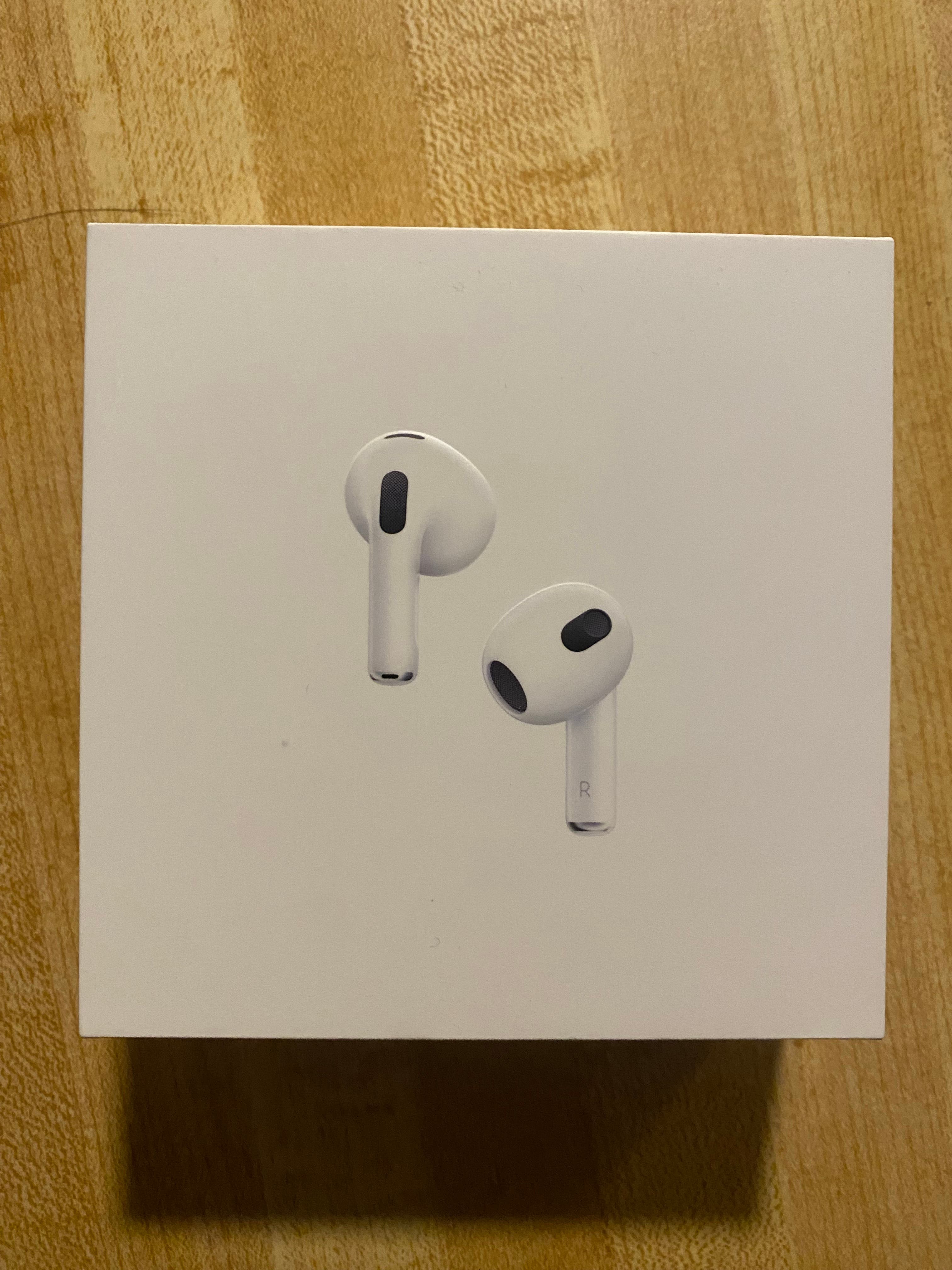 Apple AirPods