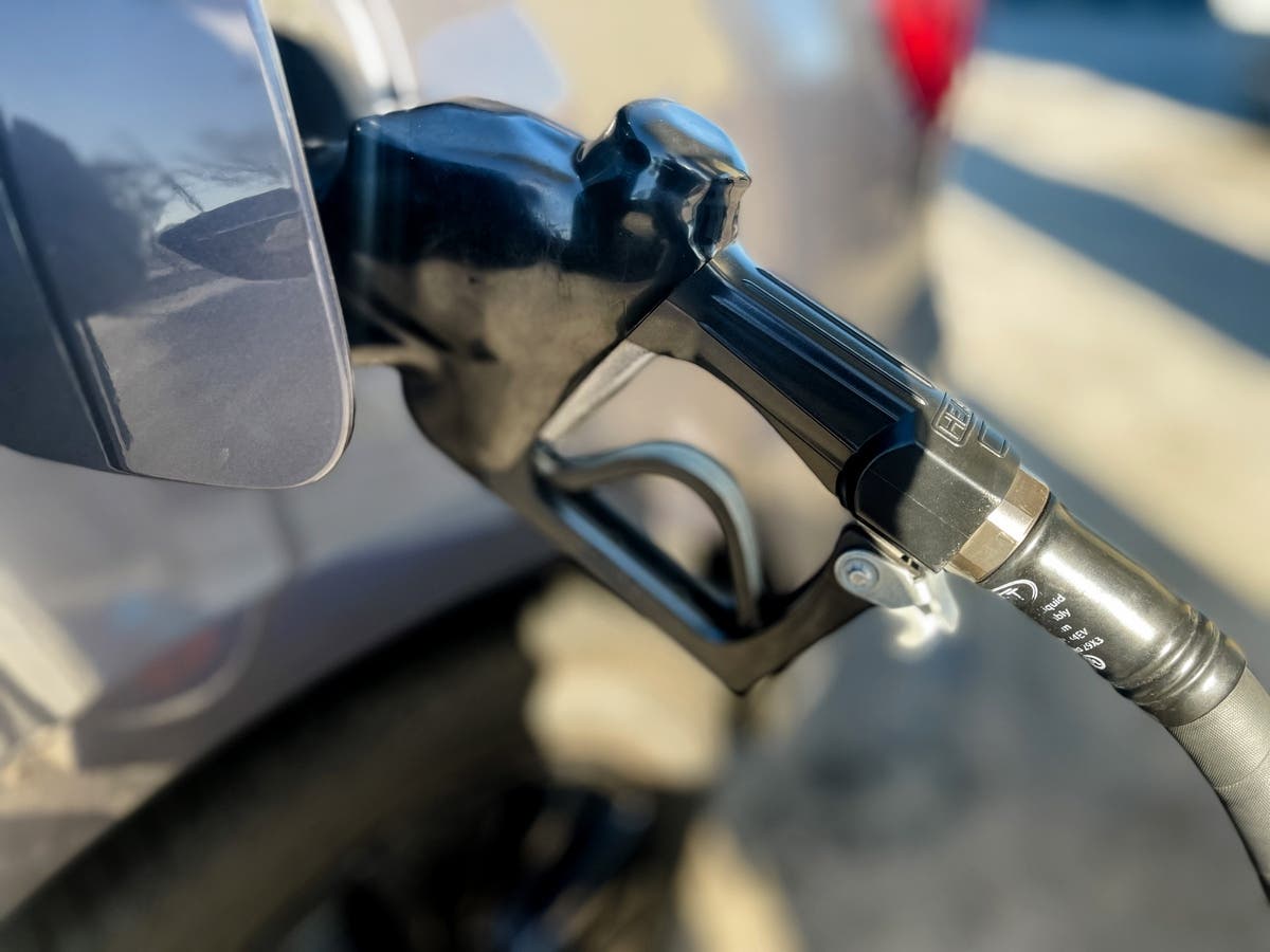 Across Los Angeles County, the average price for a gallon of regular gas dropped 6.9 cents to $5.925, AAA reported.