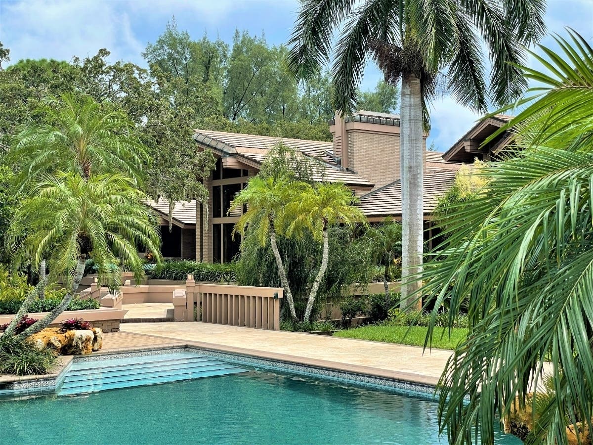 $8.55M Sale Of Riverfront Bradenton Estate Sets Manatee County Record