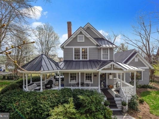 This week's featured homes for sale around Northern Virginia and Fredericksburg include properties with spacious yards, pools, and porches. This main house offers 4 bedrooms, 3 full updated bathrooms, a private backyard, and a large salt-water pool.