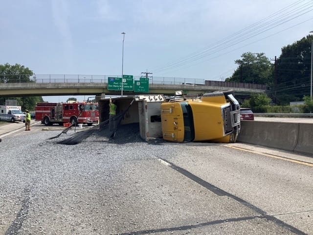 Here's the Dirt On That Gravel Truck Rollover That Closed I-95 In Rye 