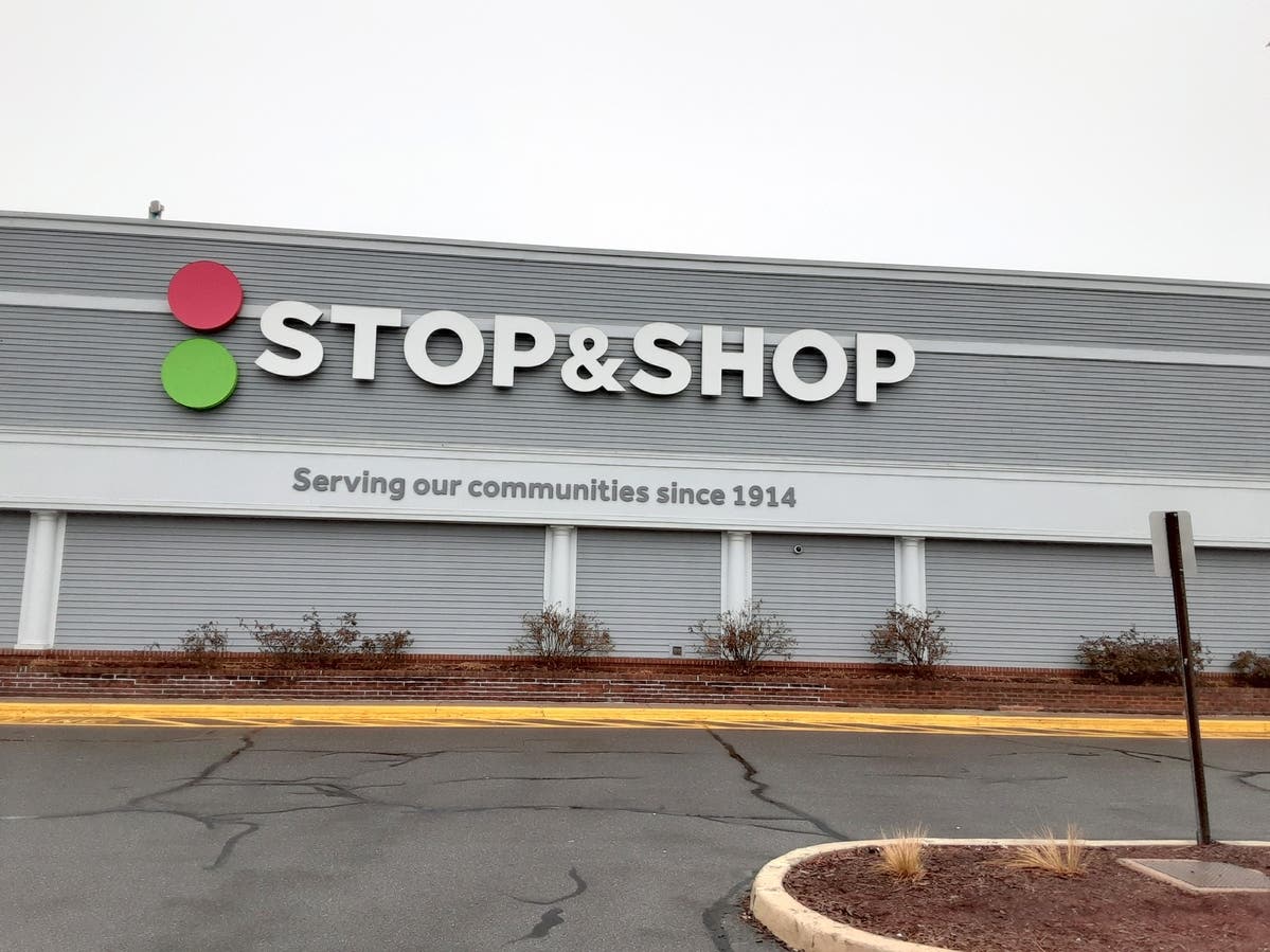 LI Stop & Shop Workers Vote To Authorize Strike, Supermarket Confirms