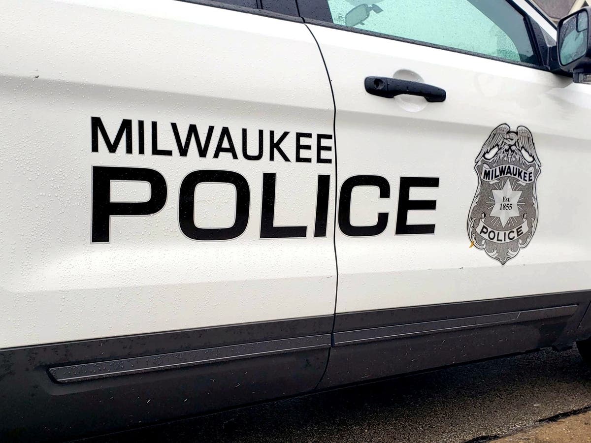 4-Year-Old Injured In Milwaukee Hit And Run; SUV Sought: Police