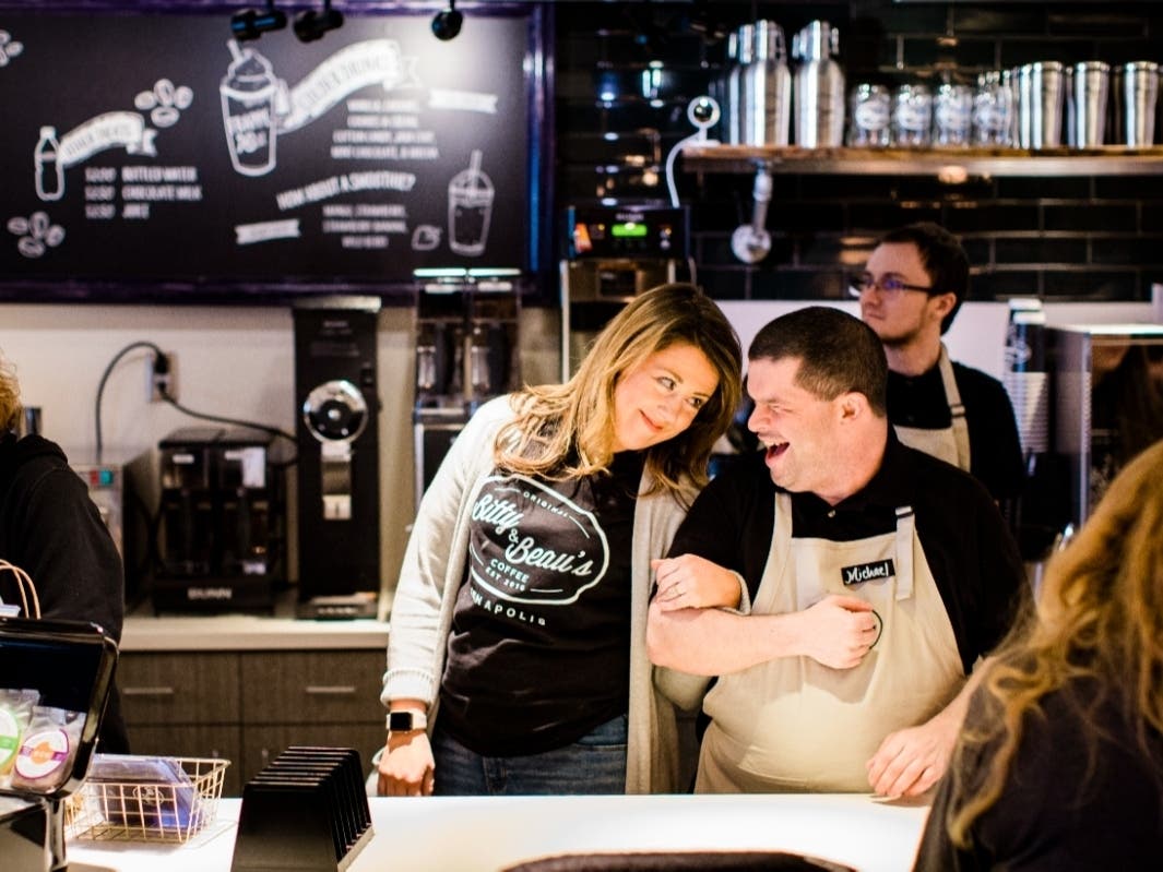 One of Bitty & Beau's biggest fans, Rachael Ray continues to show her support, saying "I want to see a Bitty & Beau’s Coffee on every corner from coast to coast."