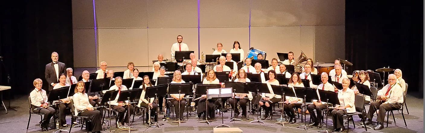 CHATHAM COMMUNITY BAND PRESENTS 40 th ANNIVERSARY CONCERT