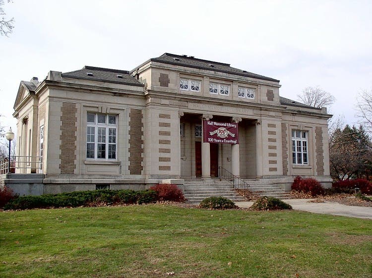 Taxes in Retirement Seminar at Hall Memorial Library