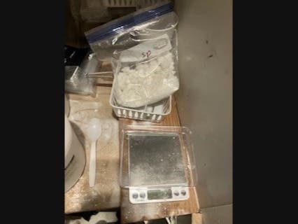 Cocaine, Cash Seized During Smoke Shop Inspection | NYC Top Stories