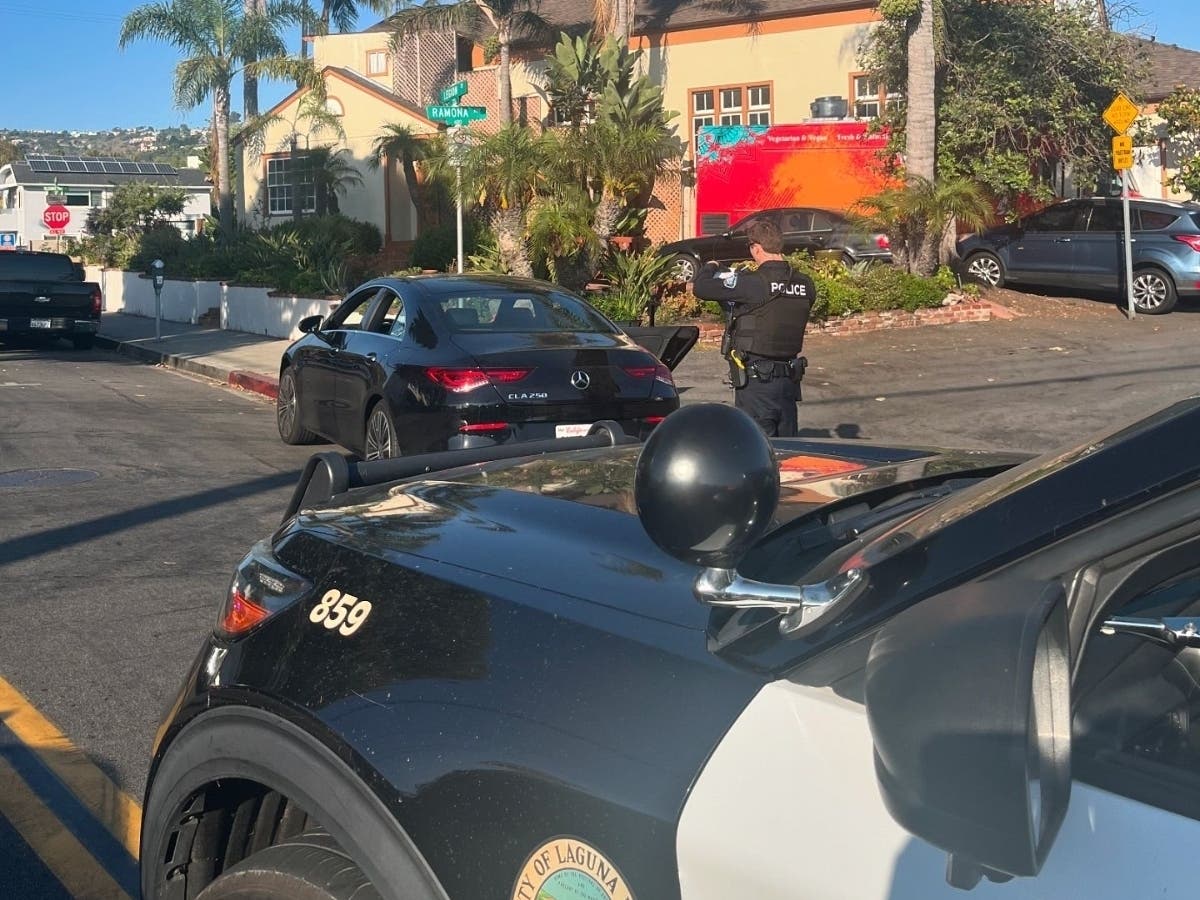 Man Arrested For Pointing Gun At Car In Laguna Beach Traffic: Police