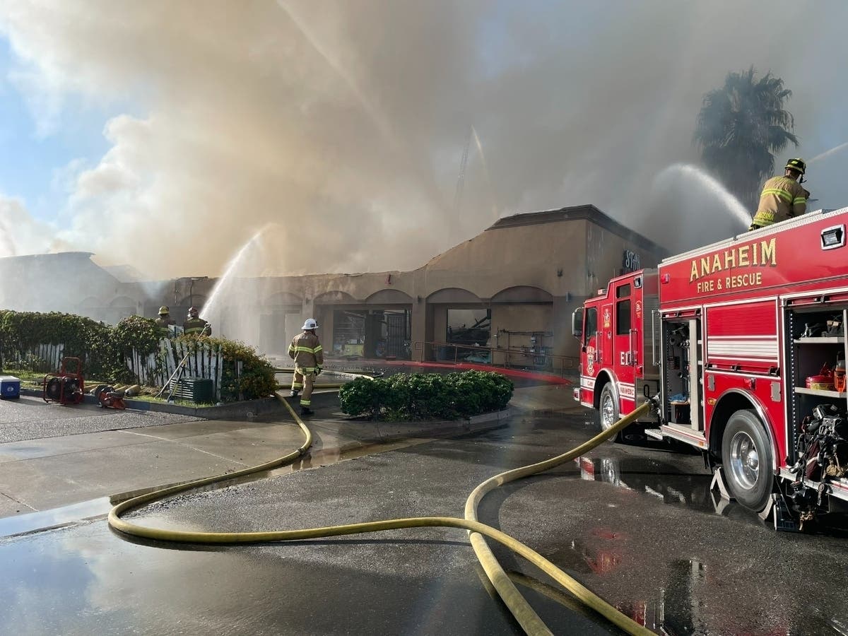 Fire Burns OC Strip Mall, Forcing Road Closures