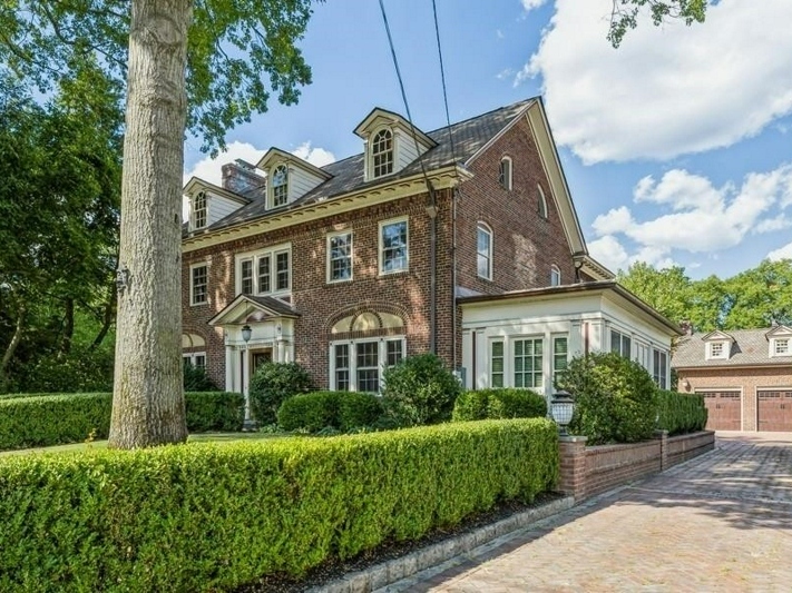 Check Out This $1.47M Union Co. Home With Outdoor Movie Theater