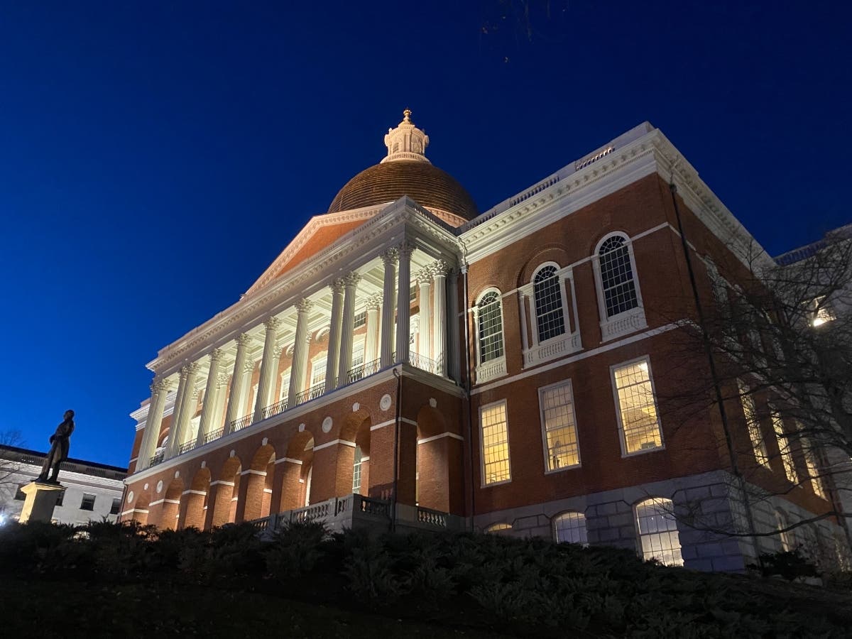 Sen. Lewis Celebrates Clean Energy and Climate Action in State Senate