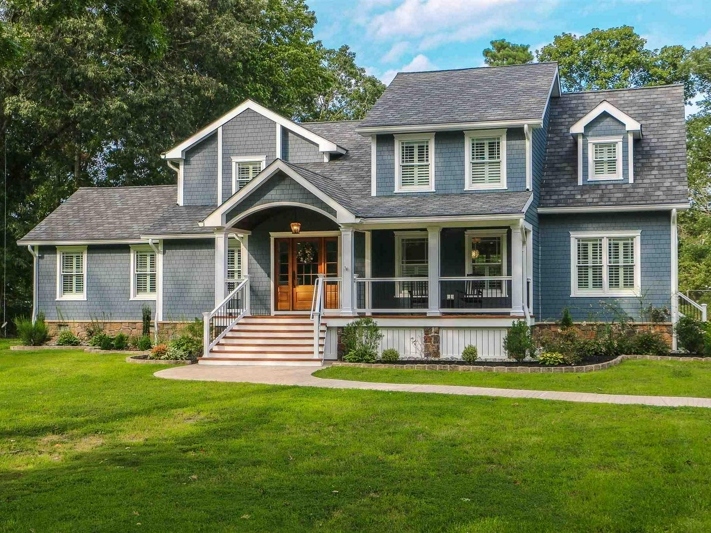 Unique Galloway Home Offers Tons Of Amenities