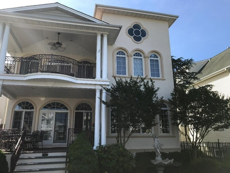 Beautifully Detailed Ocean City Home Comes Fully Furnished