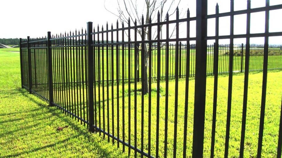 A to Z Quality Fencing & Structures services in Farmington