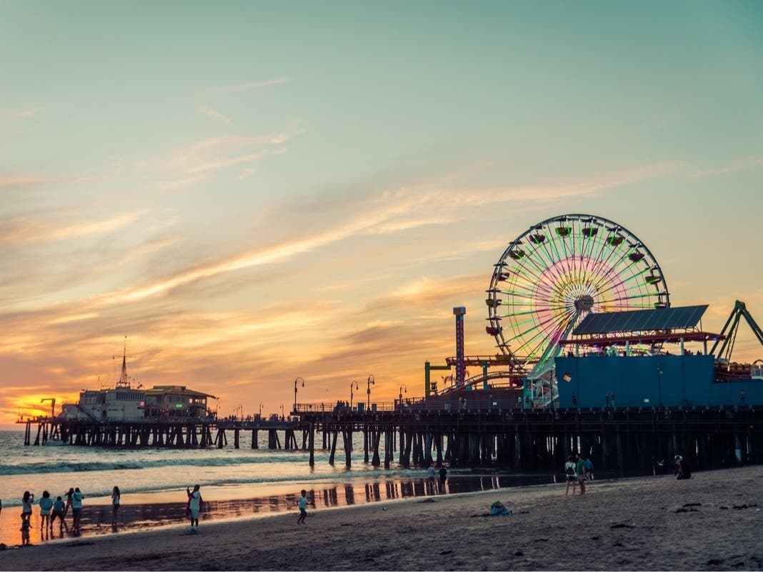 Woman Rescued After Plummeting From Santa Monica Pier: Report