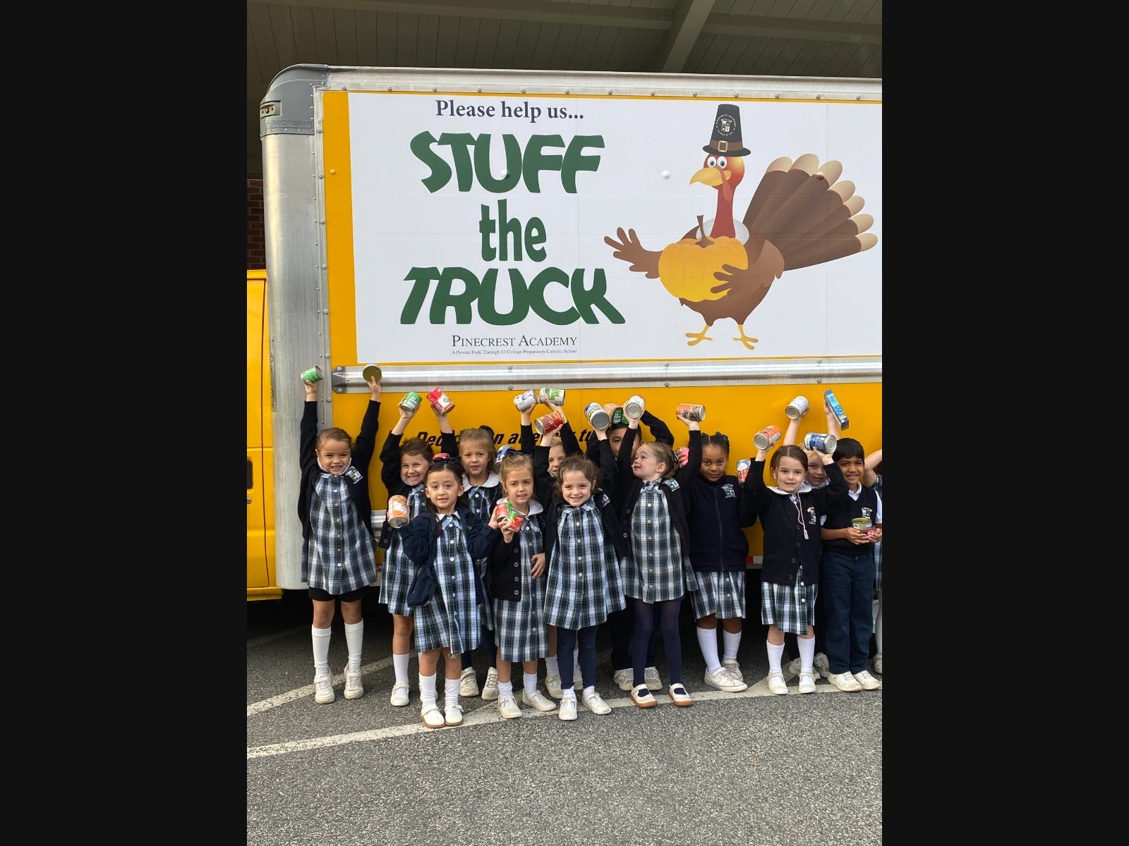 Local School Donates 23,790 Food Items to Pantry