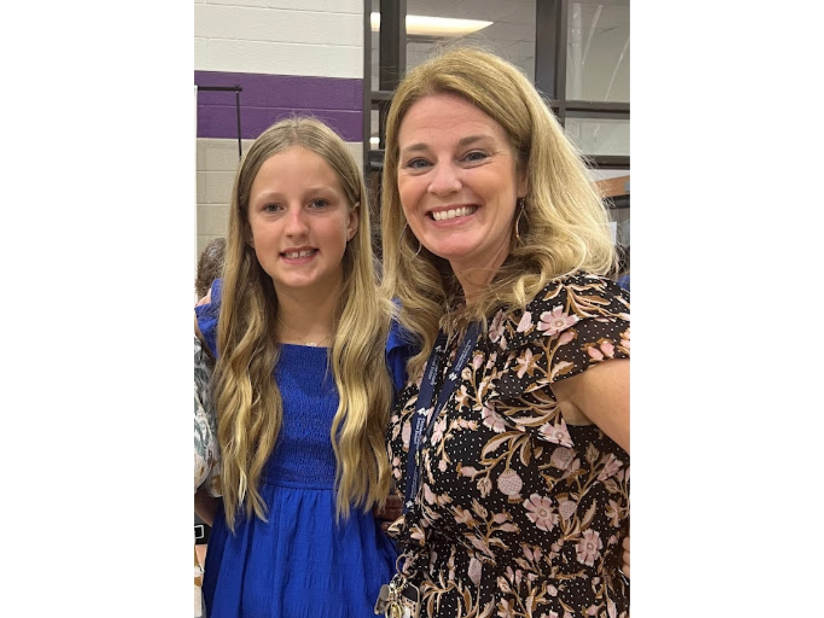 'Amazing' Woodstock 5th Grade Teacher 'Went Above & Beyond'