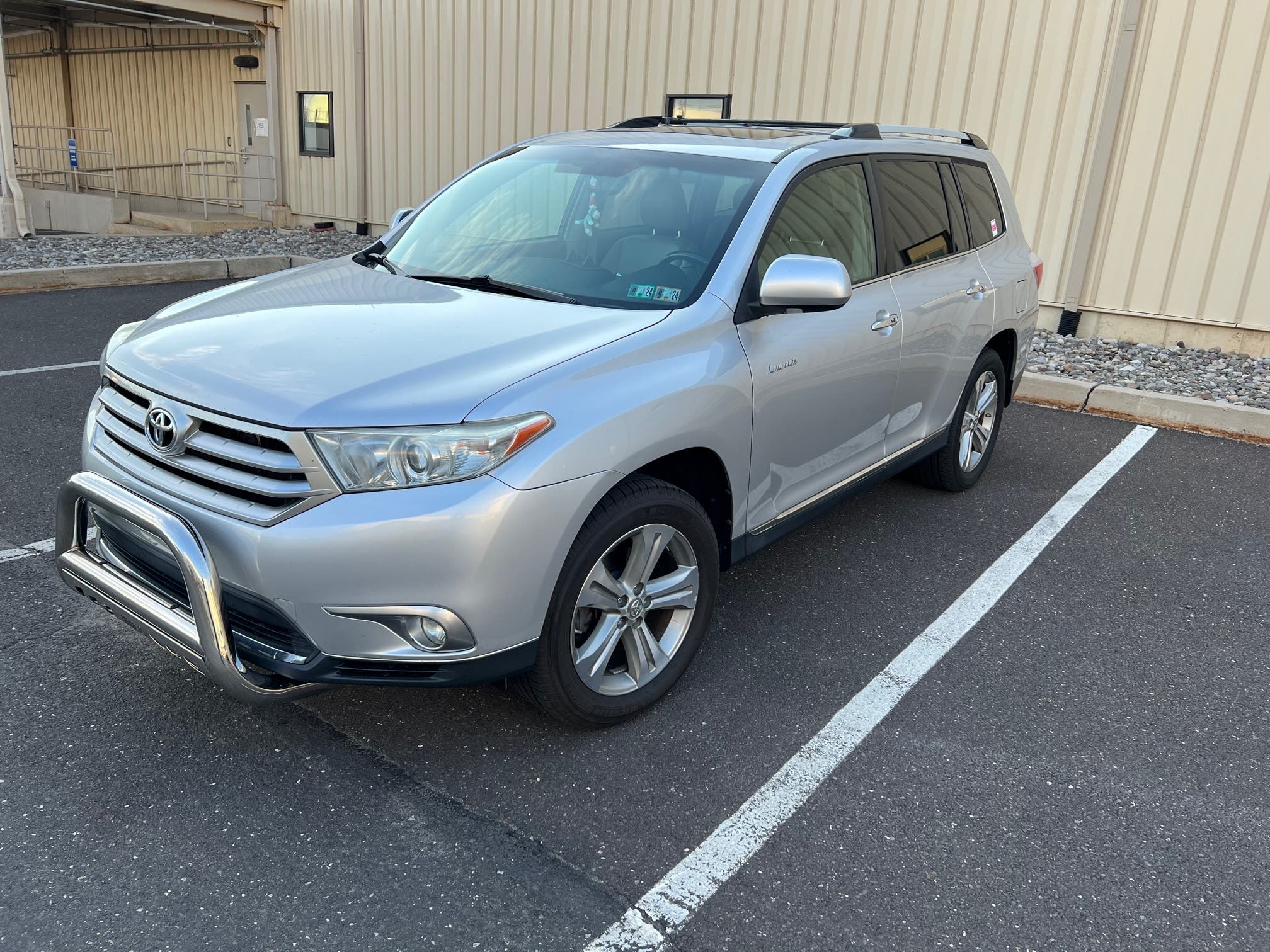 2012 Toyota Highlander — 151,000 miles —$16,500 OBO