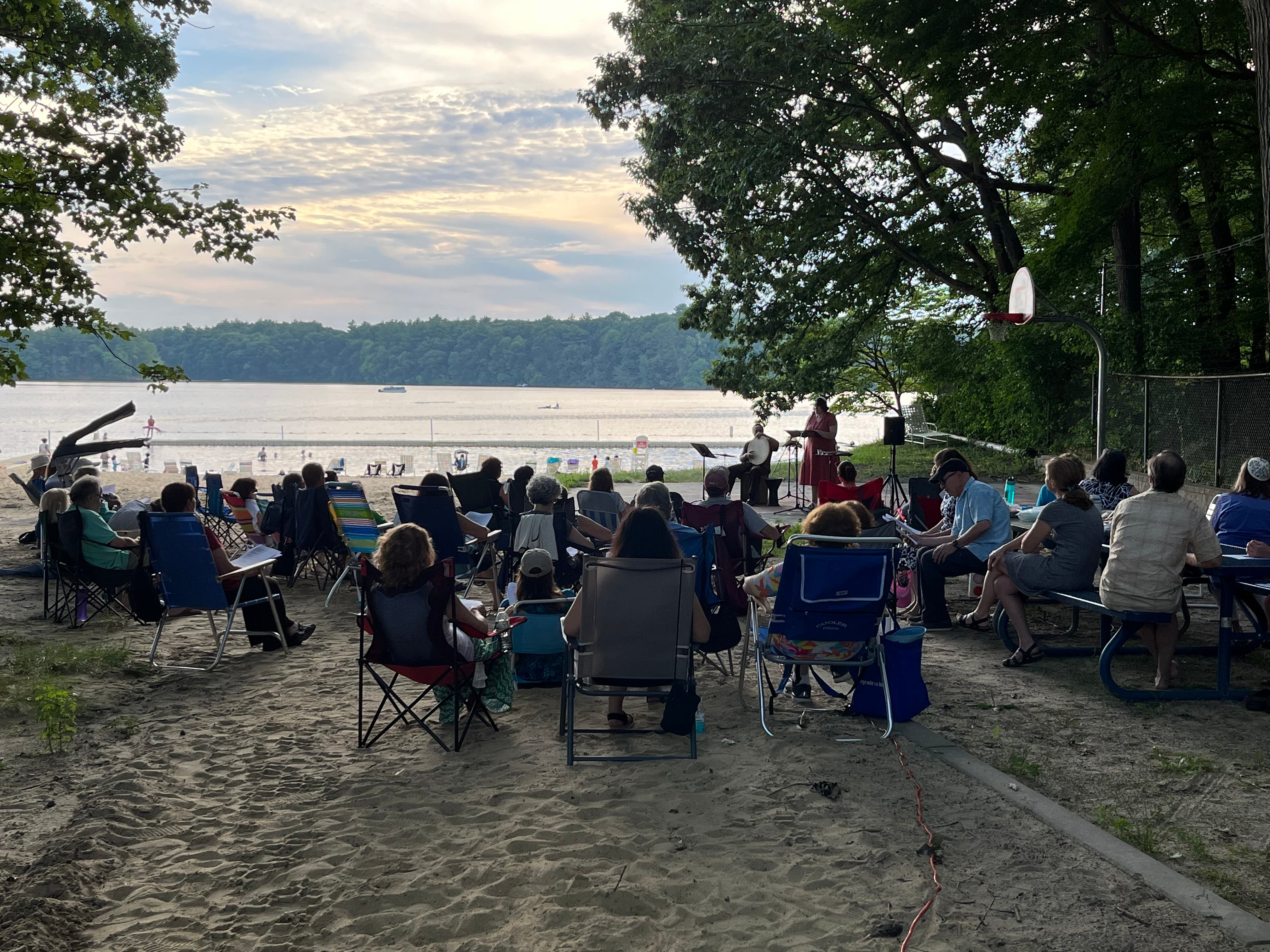 Shabbat on the Beach wtih B'nai Torah MetroWest & Rabbi Emily Mathis