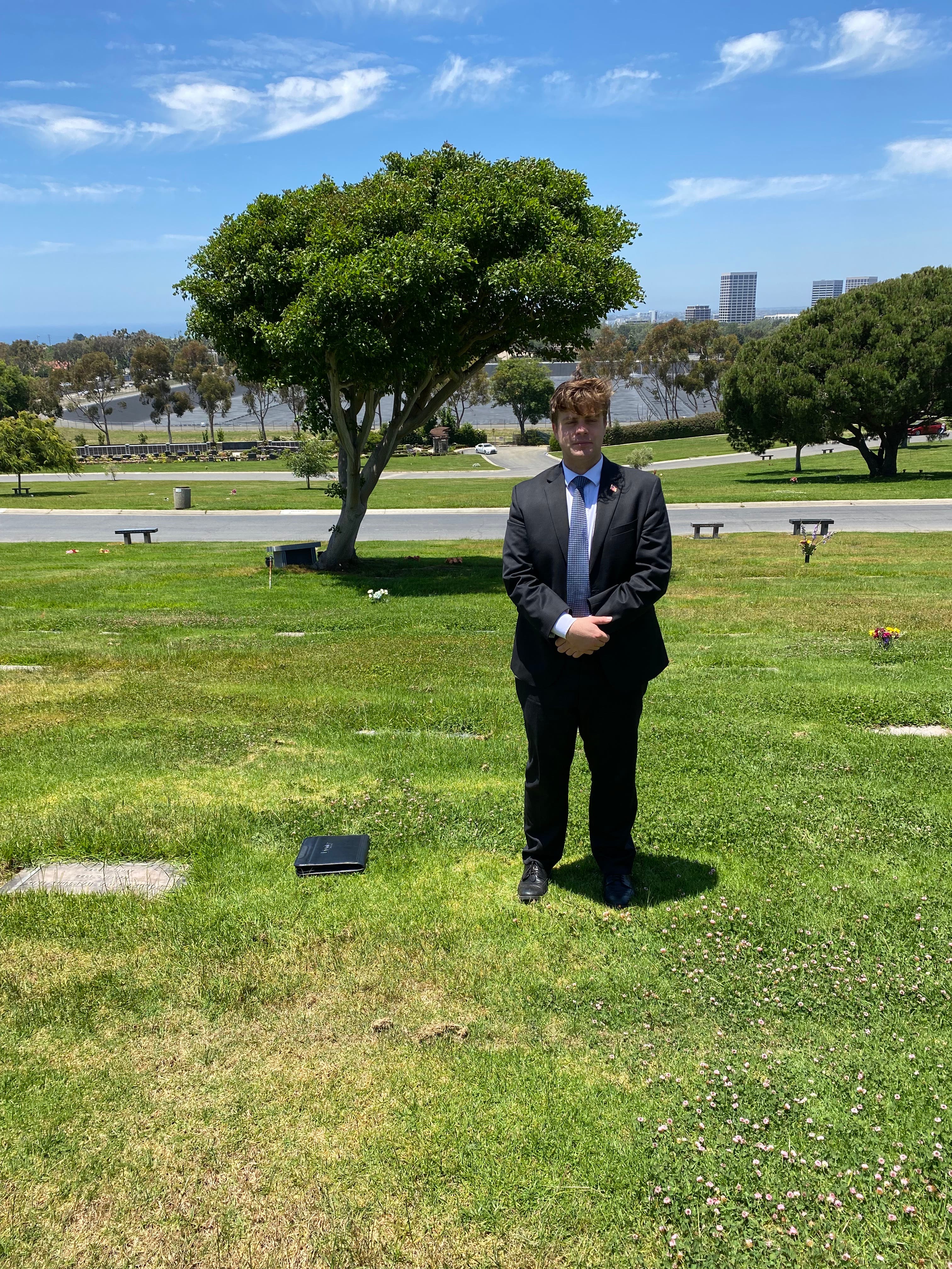 Pacific View Memorial Park - Bayview Terrace 2 single gravesites 