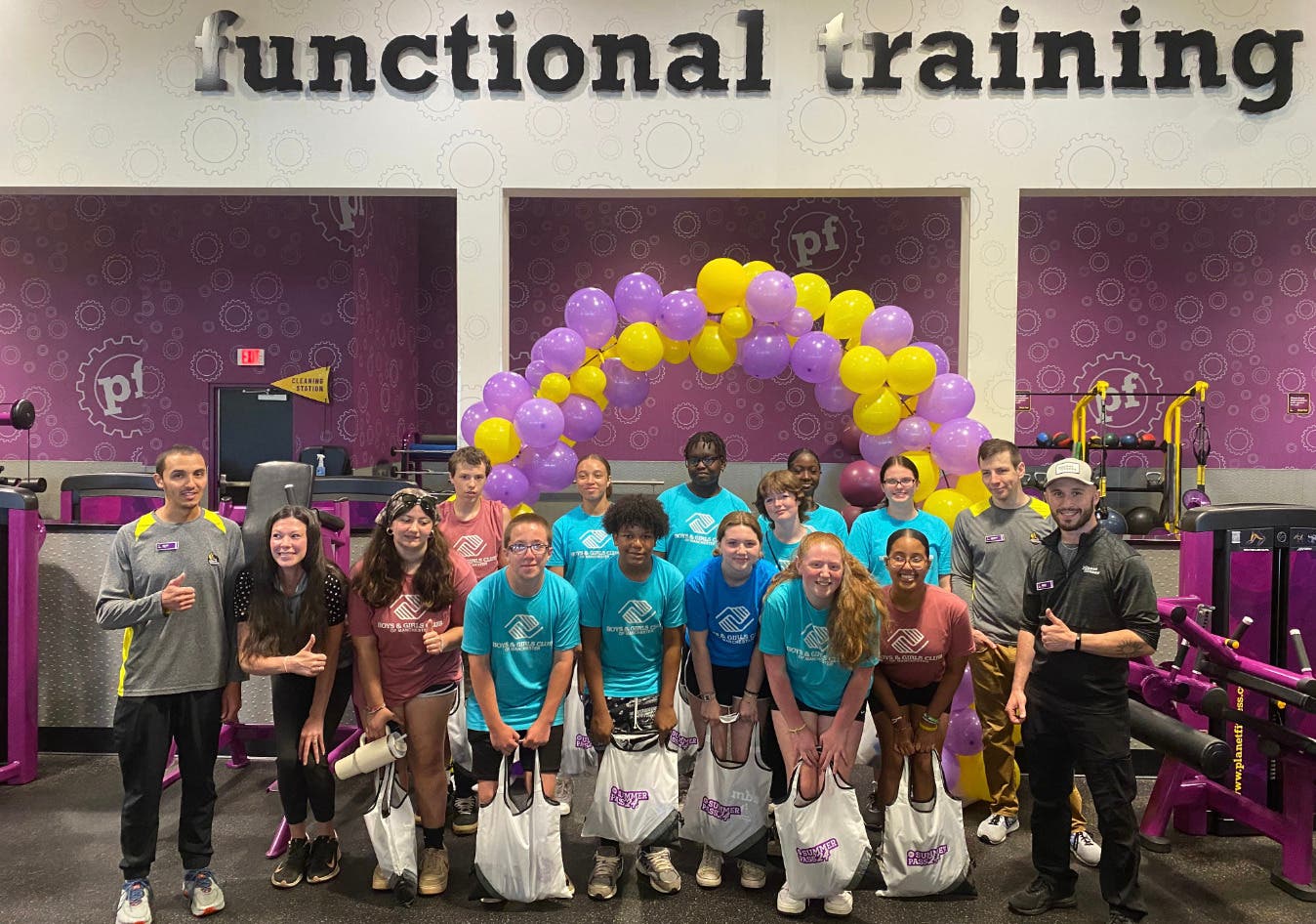 Manchester Planet Fitness Celebrates Launch of High School Summer Pass 