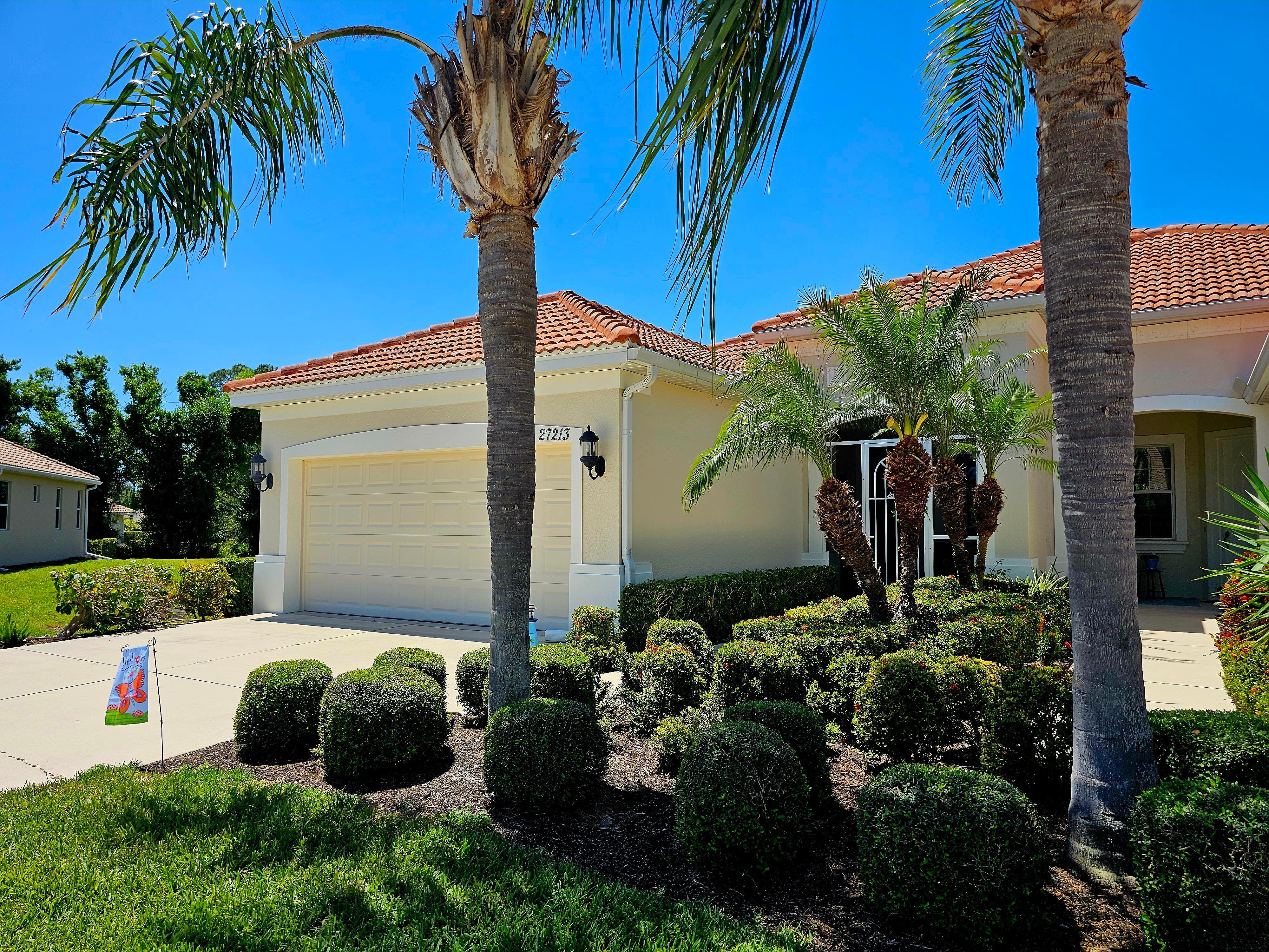 Villa For Sale 27213 Ipswich Dr, Englewood FL