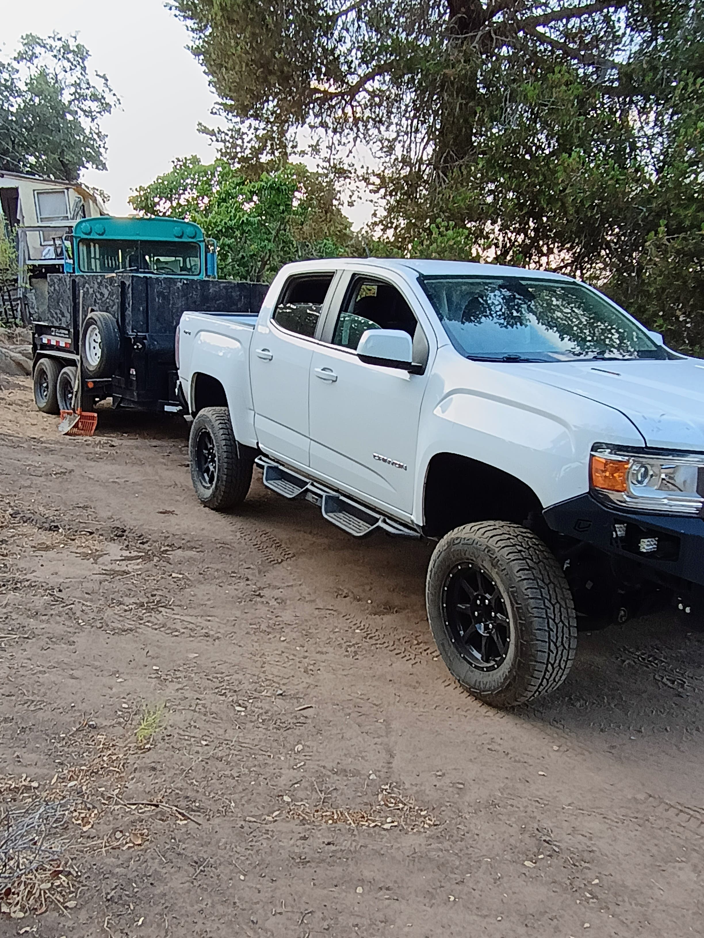 Dump trailer services 