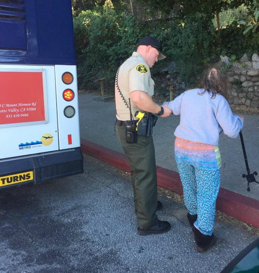 Santa Cruz Deputies' Good Deed Helps An Elderly Woman In Need