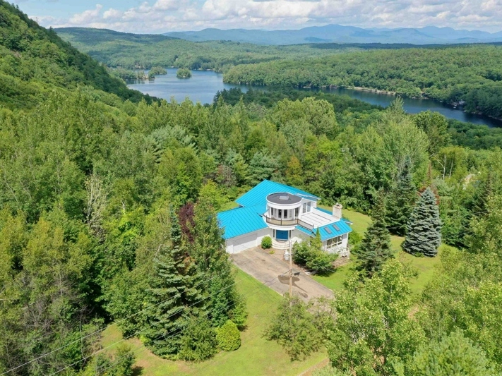 This Contemporary Is The Ultimate Lakes Region Getaway: NH Wow