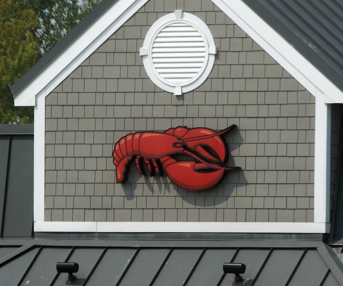 Red Lobster has closed three restaurants in Southern California.