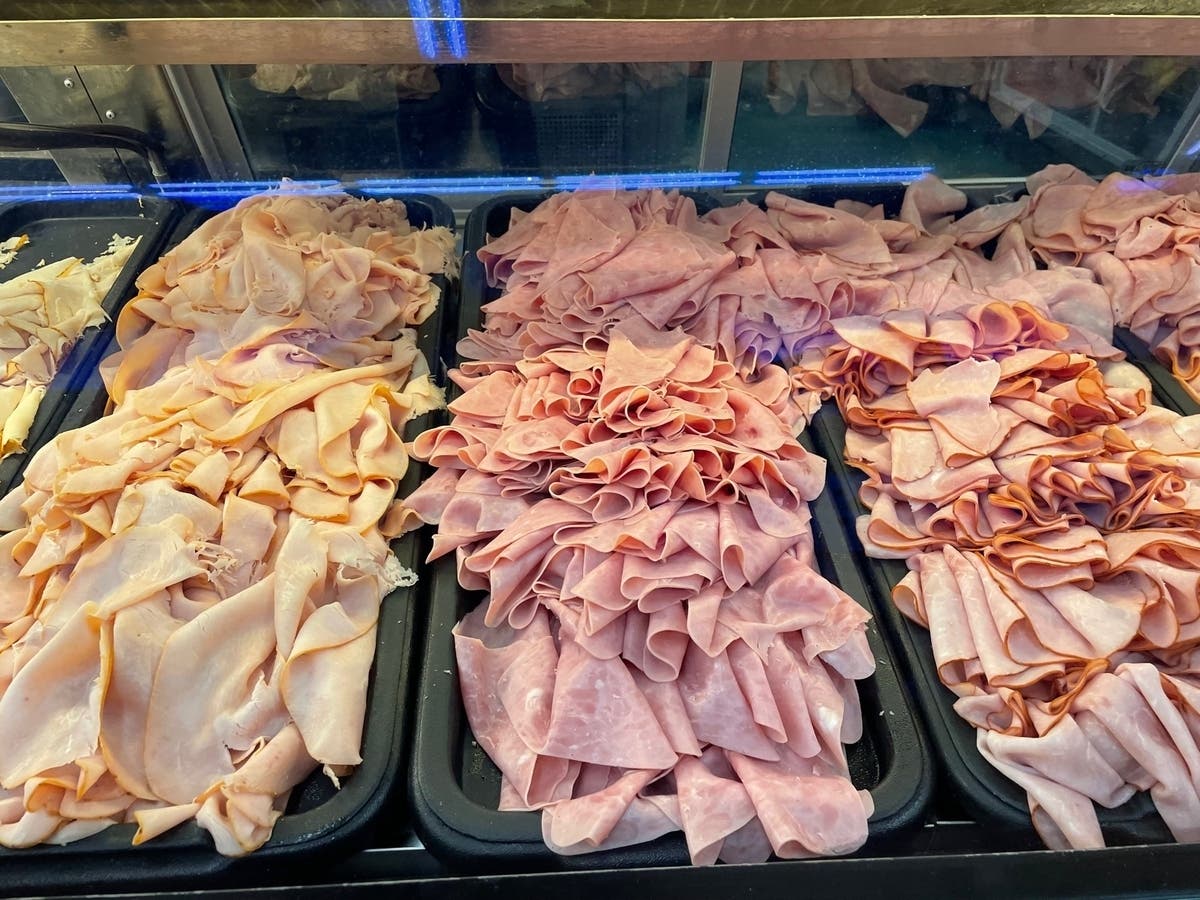 VA Resident Dies From Listeria-Tainted Deli Meat, CDC Says