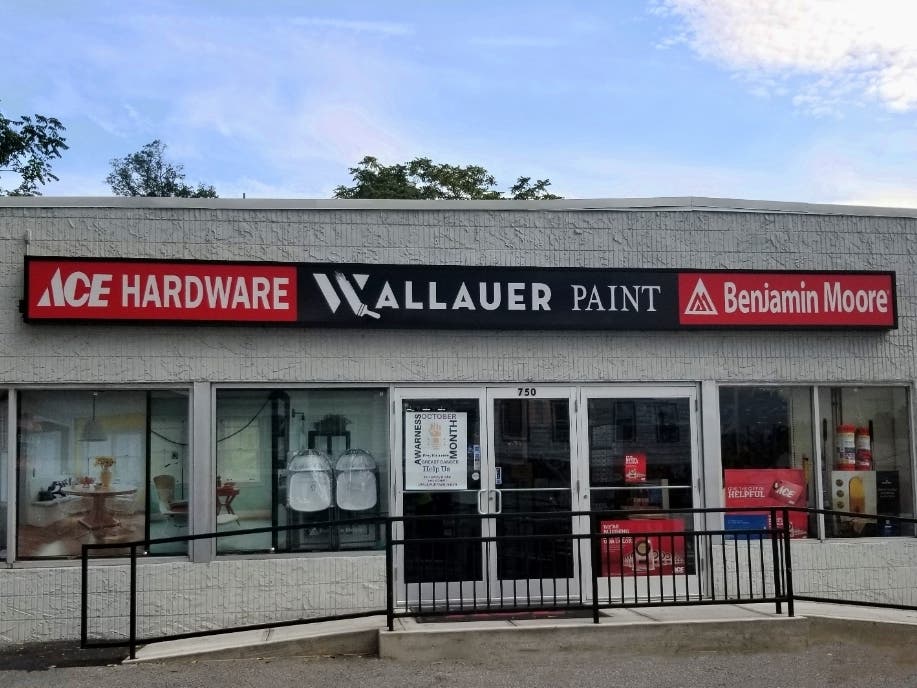 Wallauer Celebrates Newest Location with Party for All to Attend