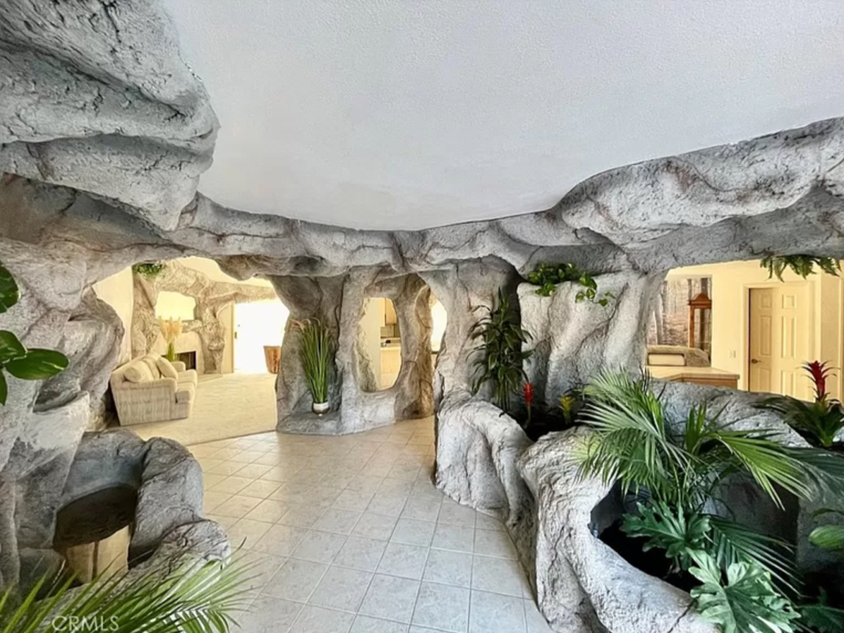 'Cave Home' For Sale In RivCo Features Rocks, Plants And Eagles